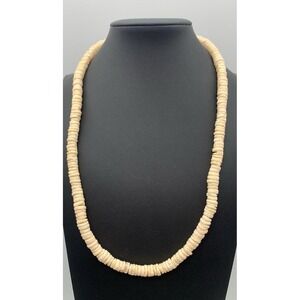 Vintage Hawaiian Surfer Puka Shell Bead Necklace Barrel Clasp 20 Inch